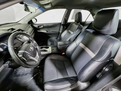 2014 Toyota Camry SE