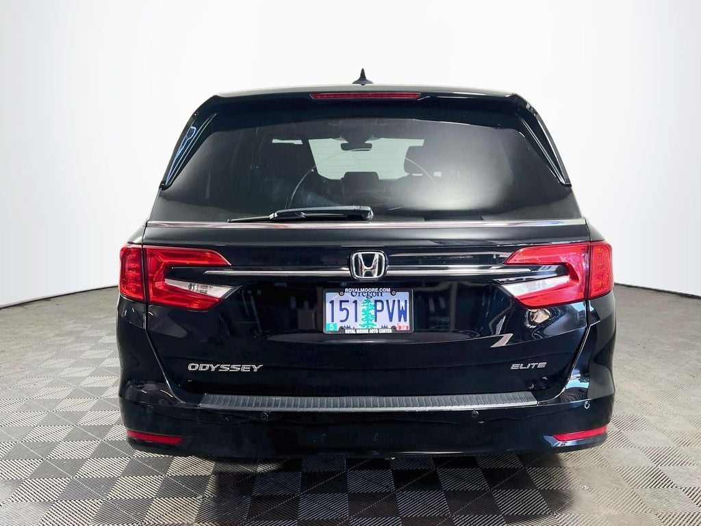 2022 Honda Odyssey Elite