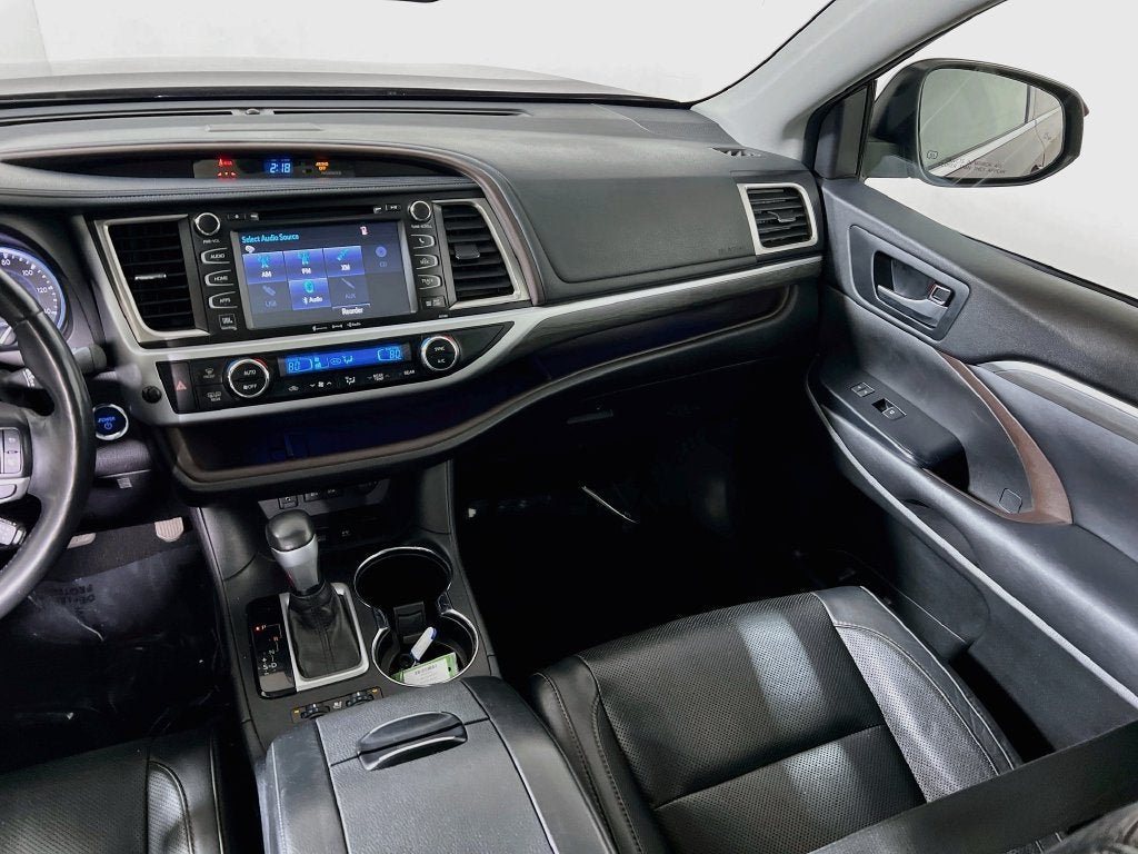 2018 Toyota Highlander Hybrid Limited Platinum
