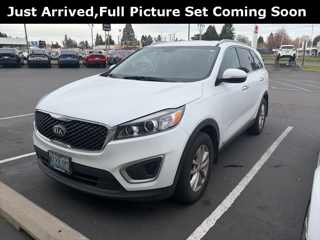 2018 Kia Sorento LX