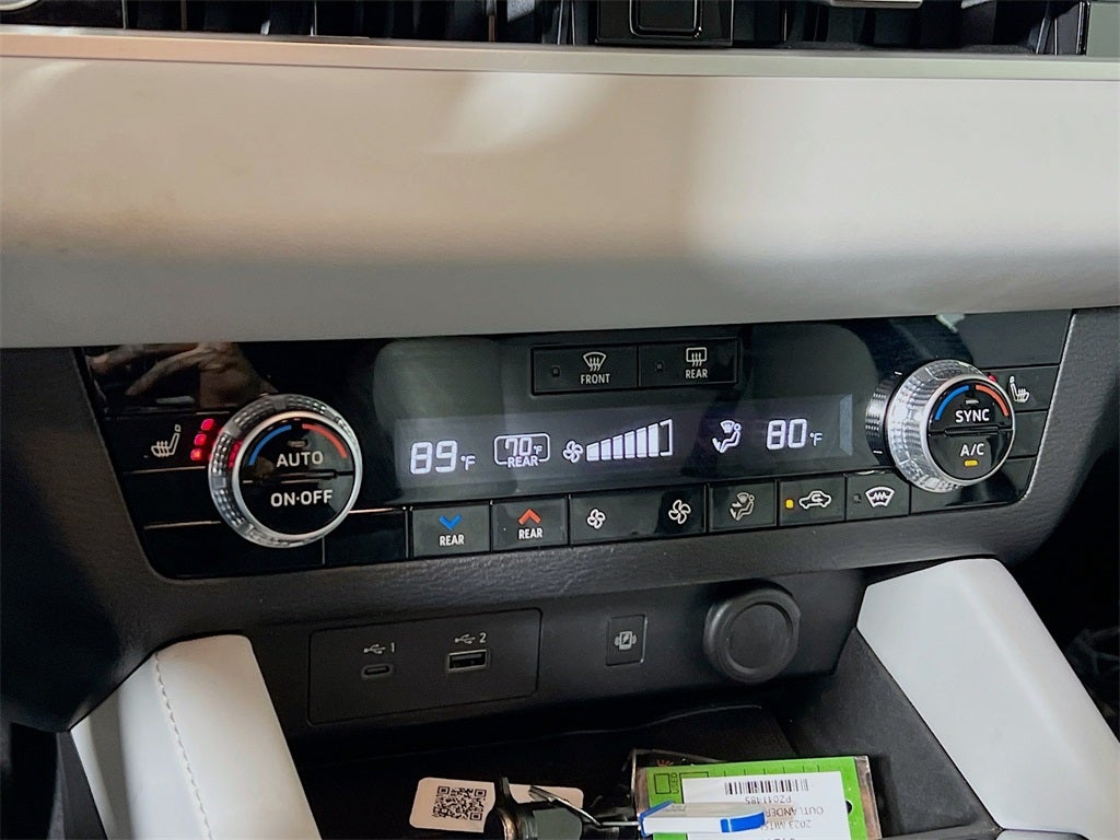 2023 Mitsubishi Outlander PHEV SEL