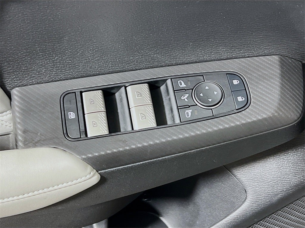 2023 Mitsubishi Outlander PHEV SEL