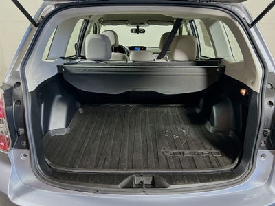 2015 Subaru Forester 2.5i
