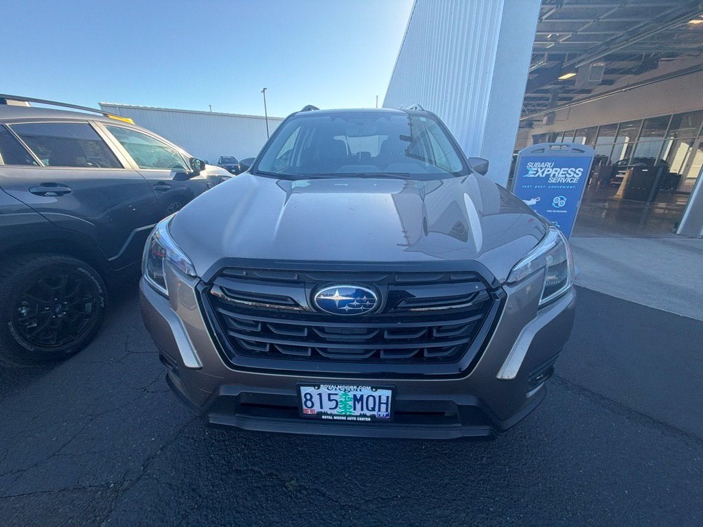 2024 Subaru Forester Premium