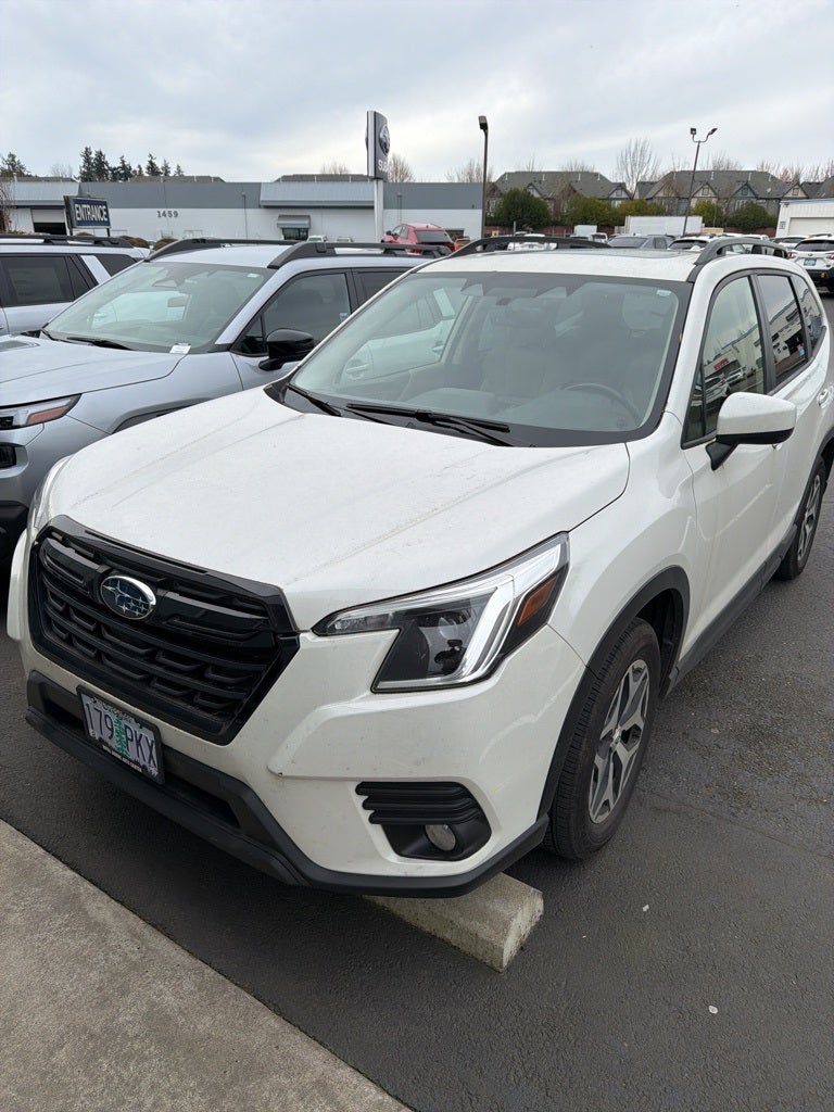 2023 Subaru Forester Premium