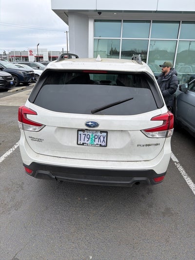 2023 Subaru Forester Premium