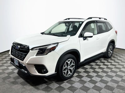 2023 Subaru Forester Premium