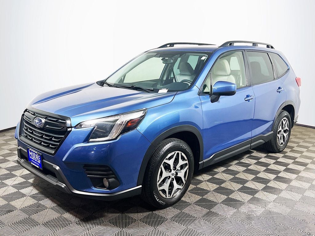 2023 Subaru Forester Premium