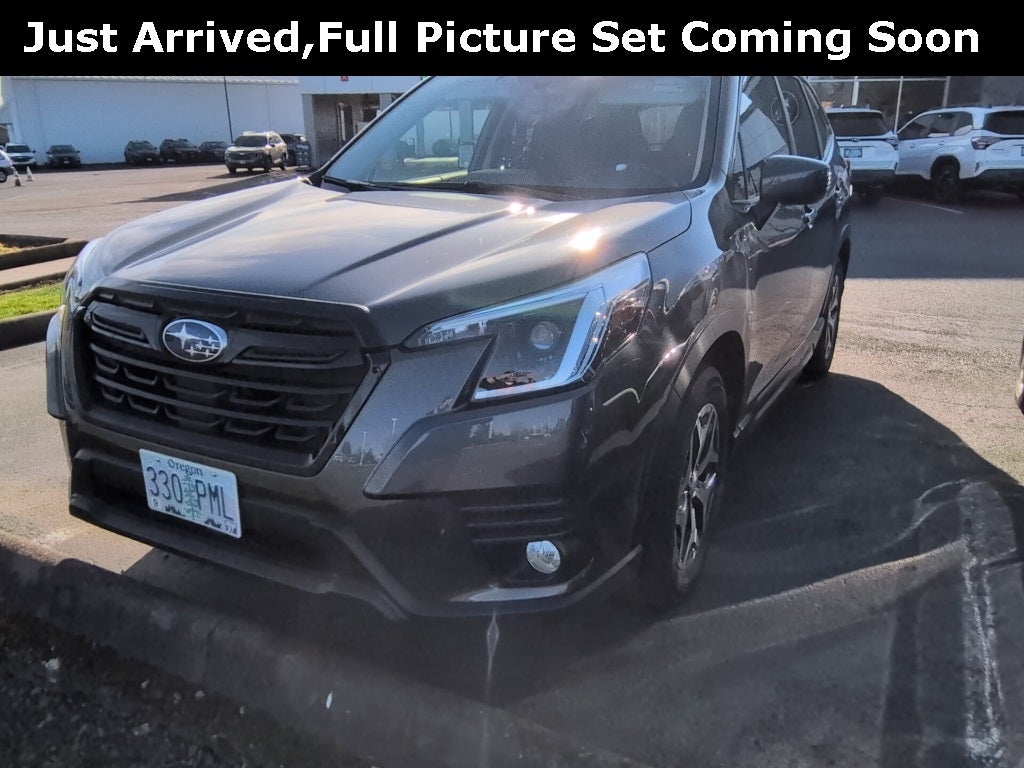 2023 Subaru Forester Premium