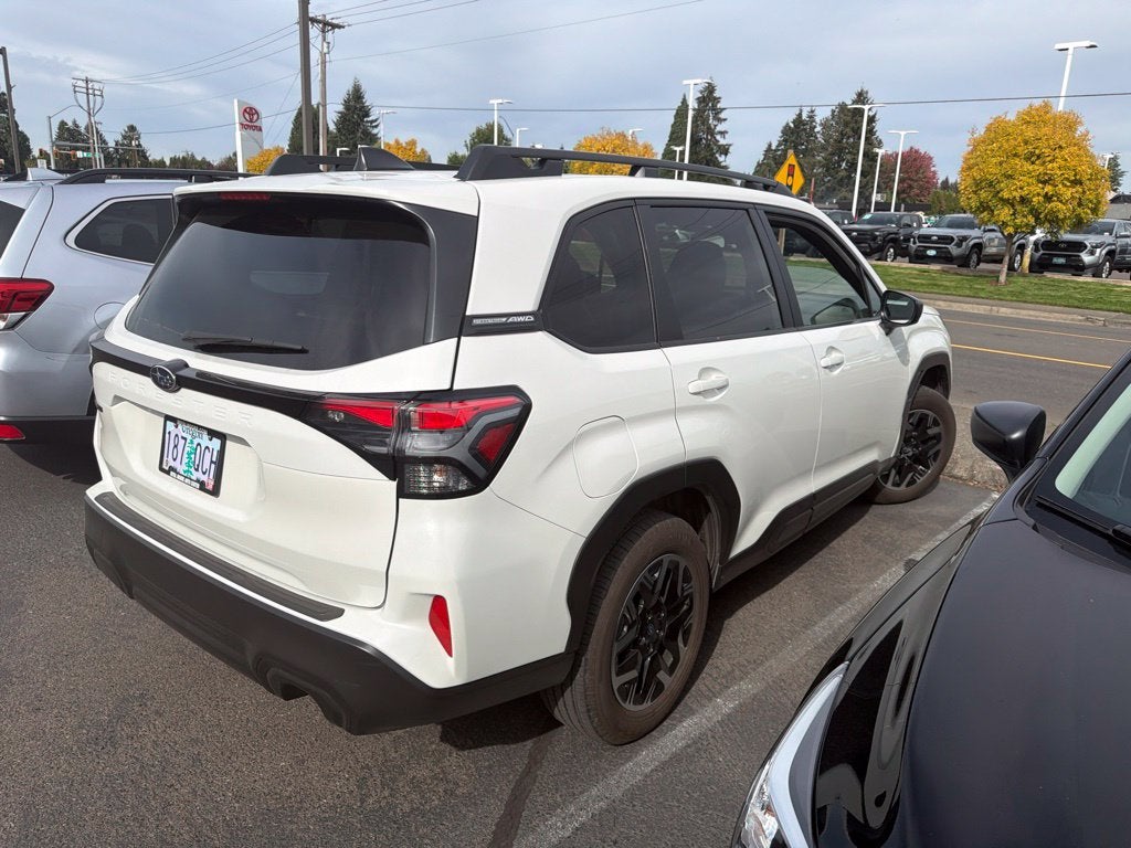 2025 Subaru Forester Premium