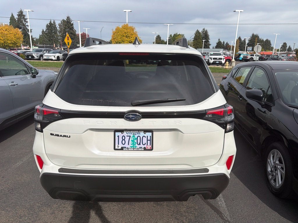 2025 Subaru Forester Premium