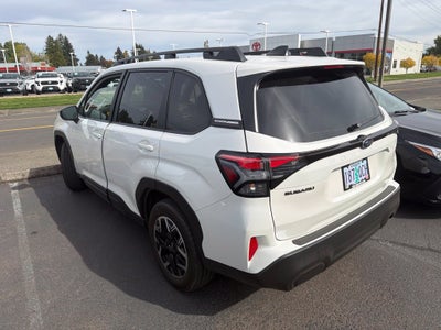 2025 Subaru Forester Premium