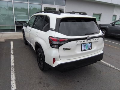 2025 Subaru Forester Premium