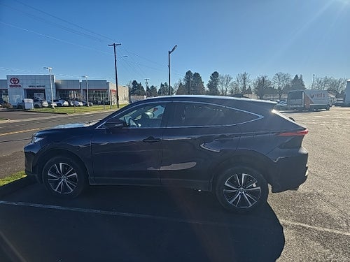 2023 Toyota Venza LE
