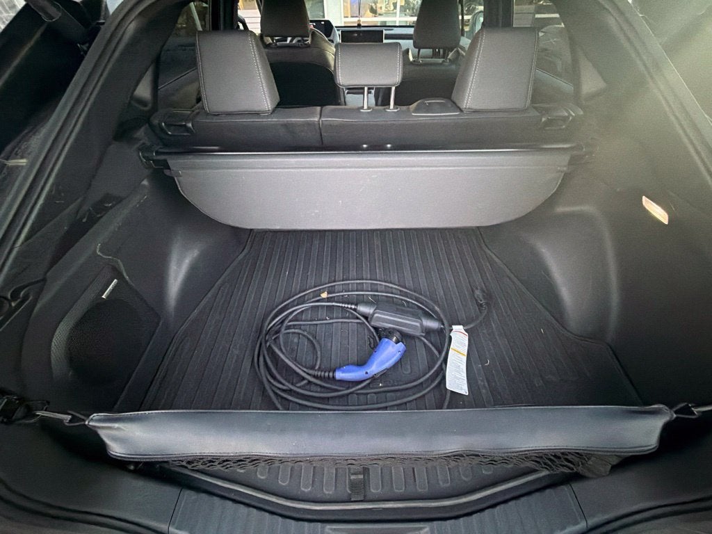 2023 Subaru Solterra Limited