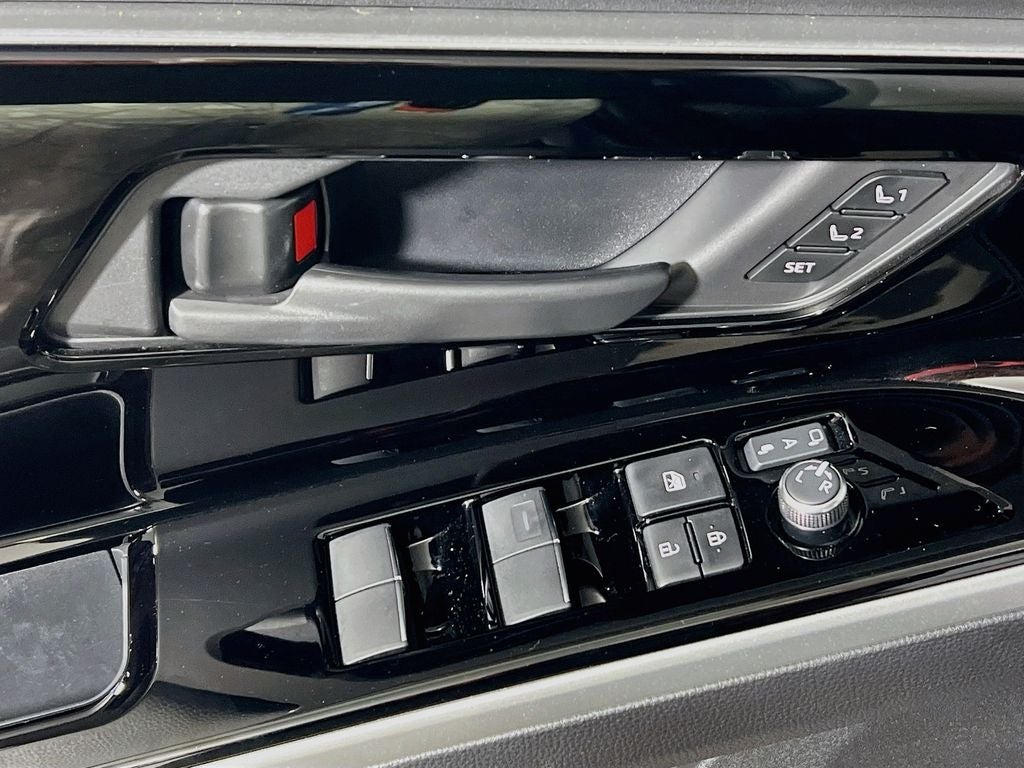 2024 Subaru Solterra Limited
