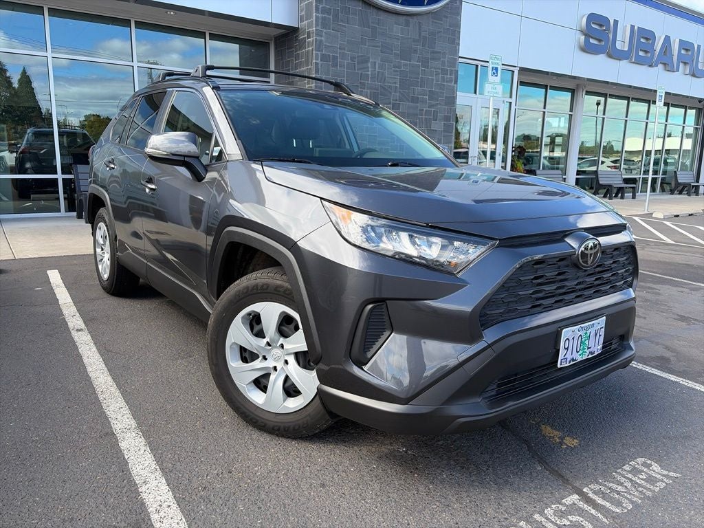2019 Toyota RAV4 LE