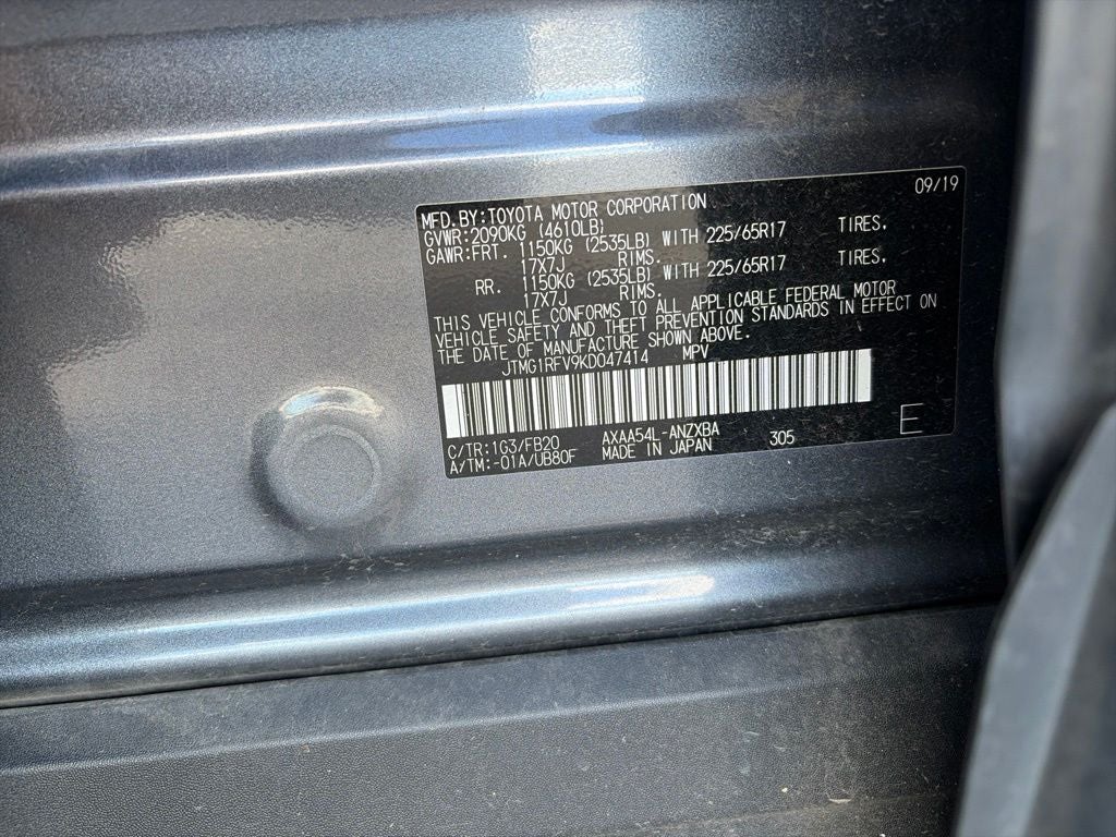 2019 Toyota RAV4 LE