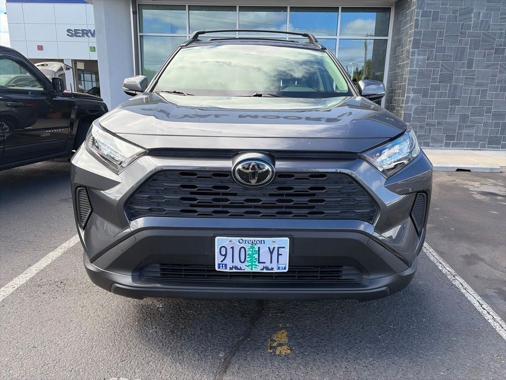 2019 Toyota RAV4 LE