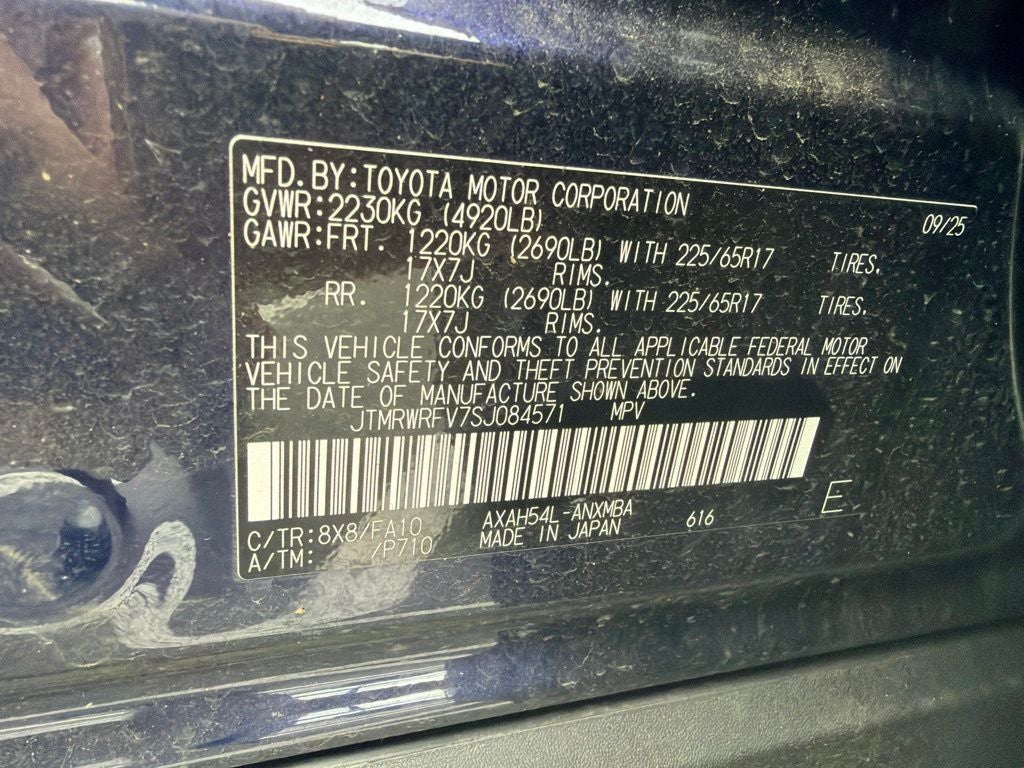 2025 Toyota RAV4 Hybrid XLE