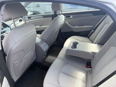 2016 Hyundai Sonata Hybrid SE