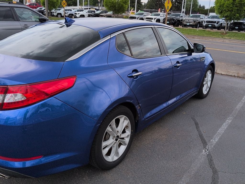 2011 Kia Optima SX