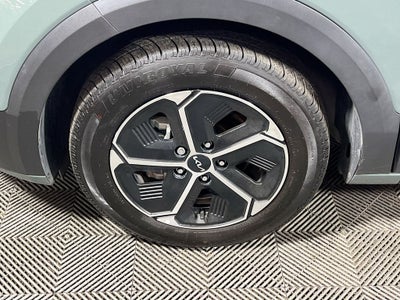 2024 Kia Niro EX