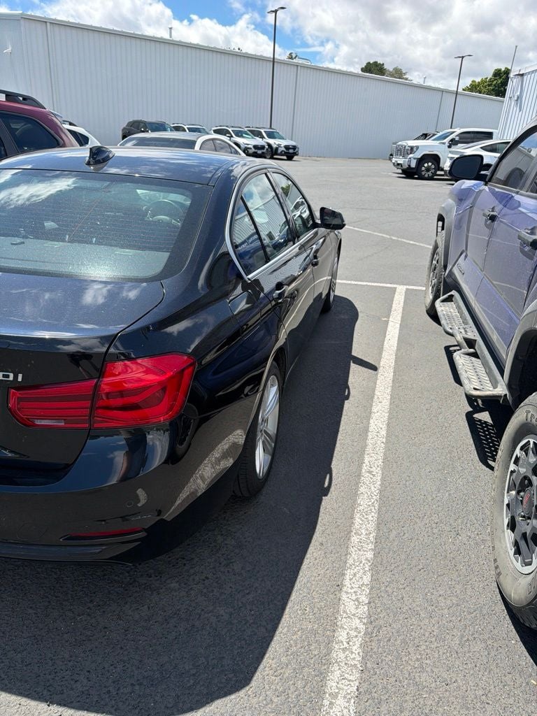 2017 BMW 3 Series 330i