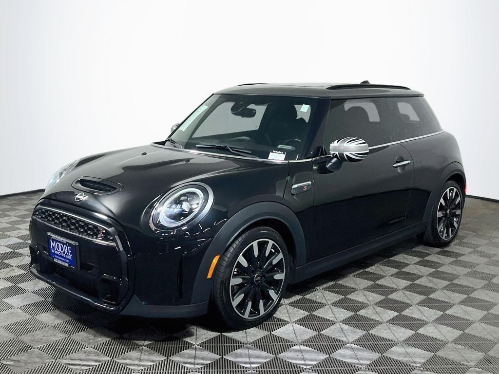 2022 MINI Cooper S Signature