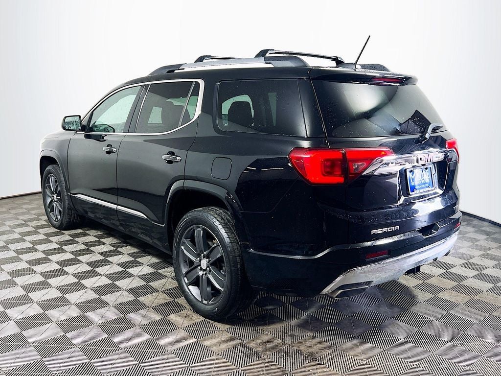 2019 GMC Acadia Denali