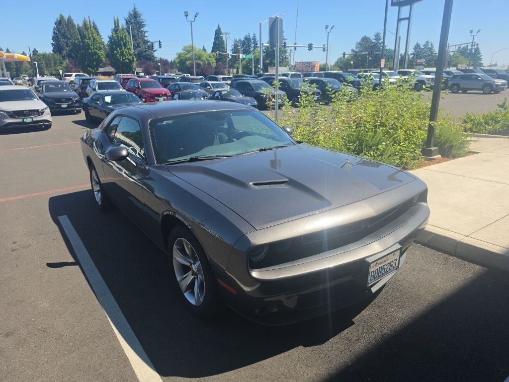 2017 Dodge Challenger SXT