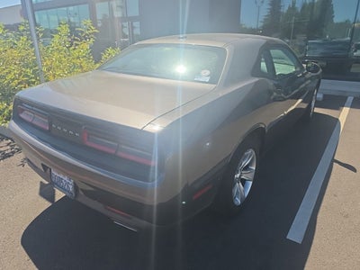2017 Dodge Challenger SXT