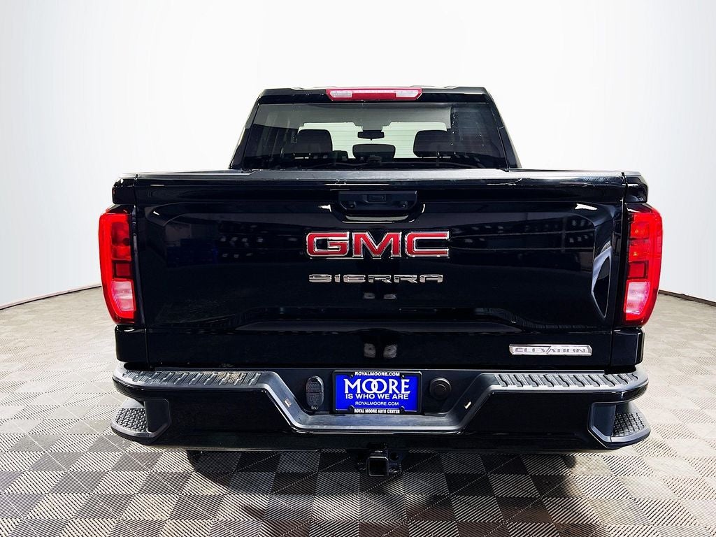 2025 GMC Sierra 1500 Elevation