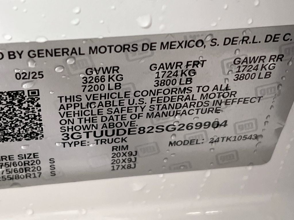 2025 GMC Sierra 1500 SLT