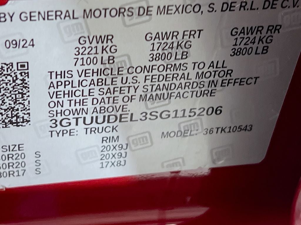 2025 GMC Sierra 1500 SLT