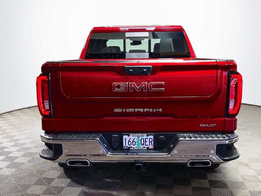 2025 GMC Sierra 1500 SLT