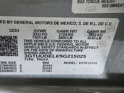 2025 GMC Sierra 1500 SLT