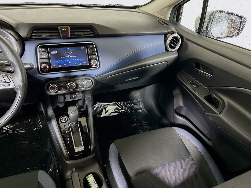 2024 Nissan Versa 1.6 SV