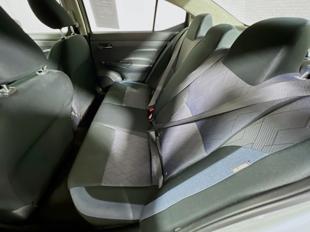 2024 Nissan Versa 1.6 SV