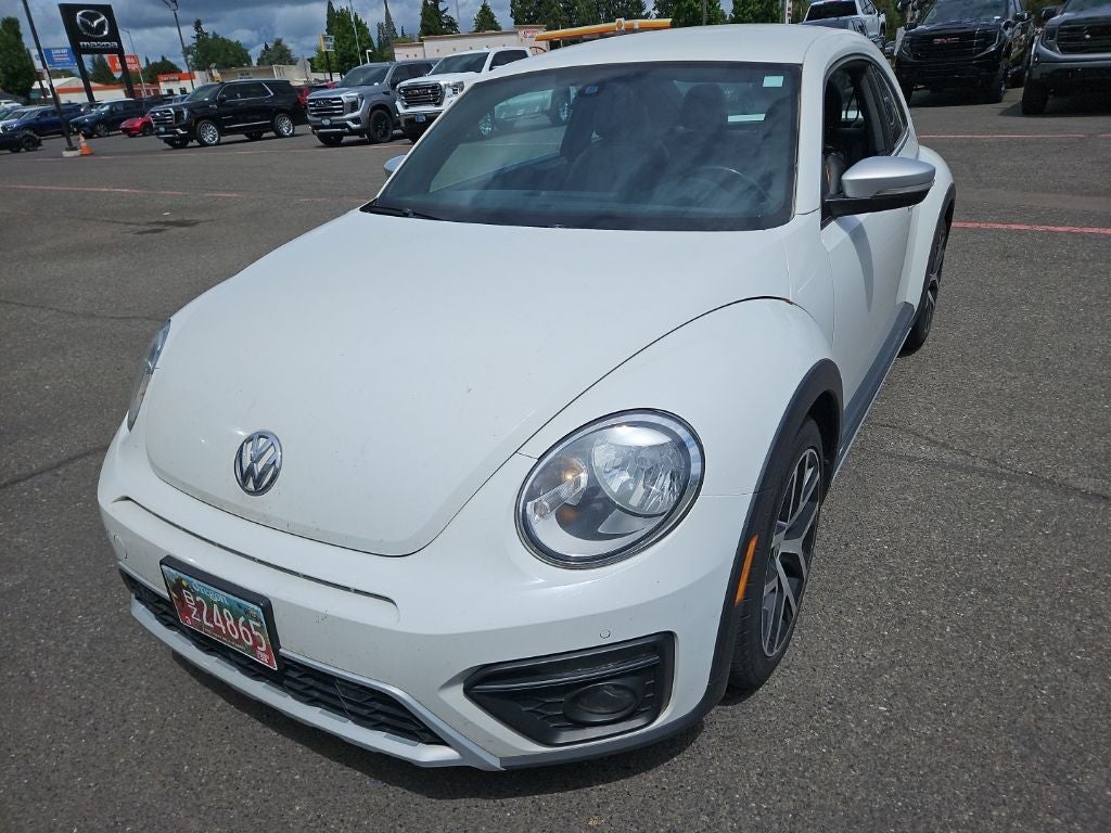 2016 Volkswagen Beetle 1.8T Dune