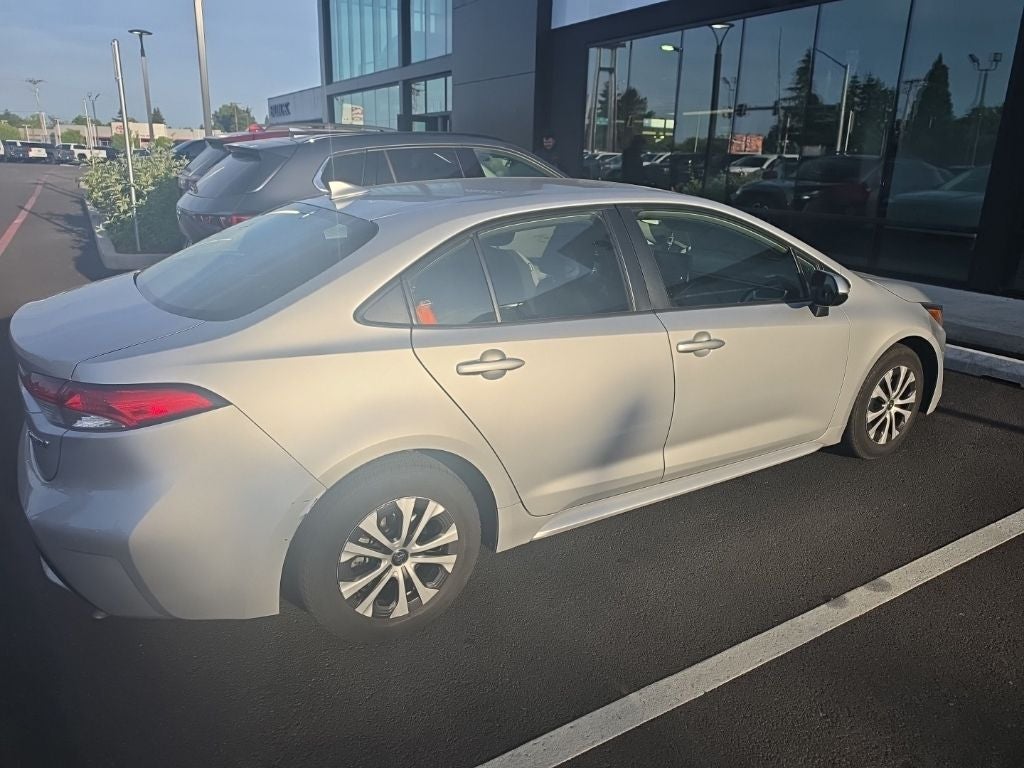 2022 Toyota Corolla Hybrid LE