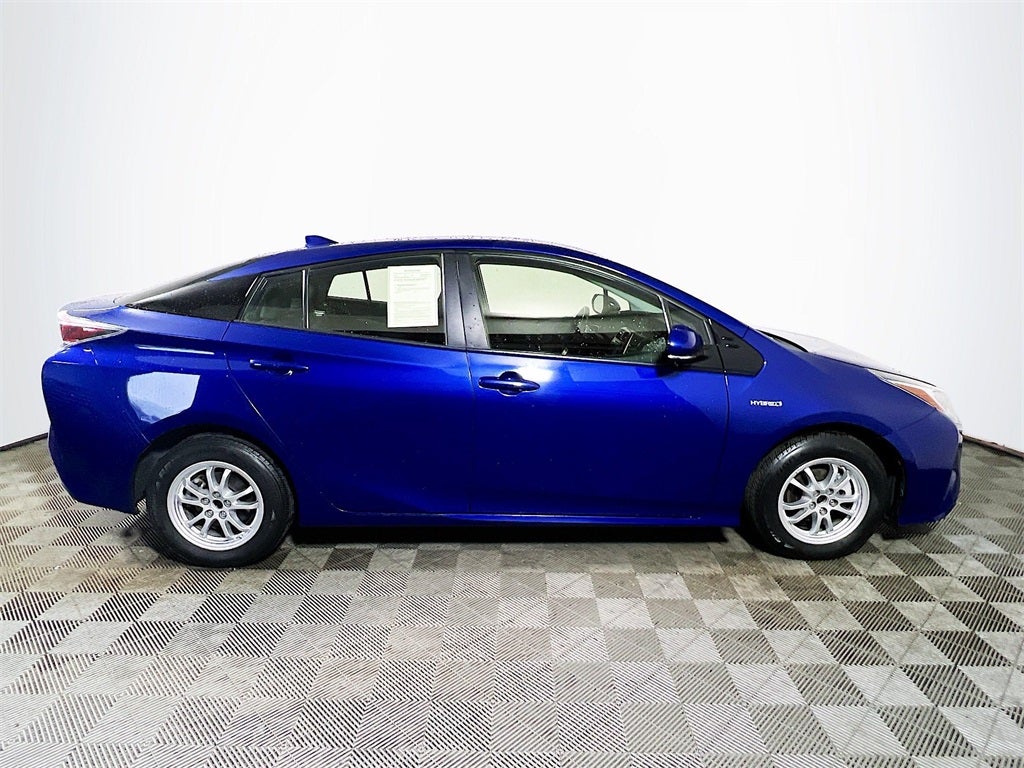 2016 Toyota Prius Three