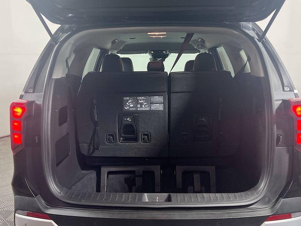 2025 Kia Carnival LXS