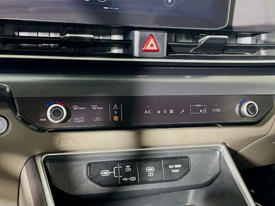 2025 Kia Carnival LXS