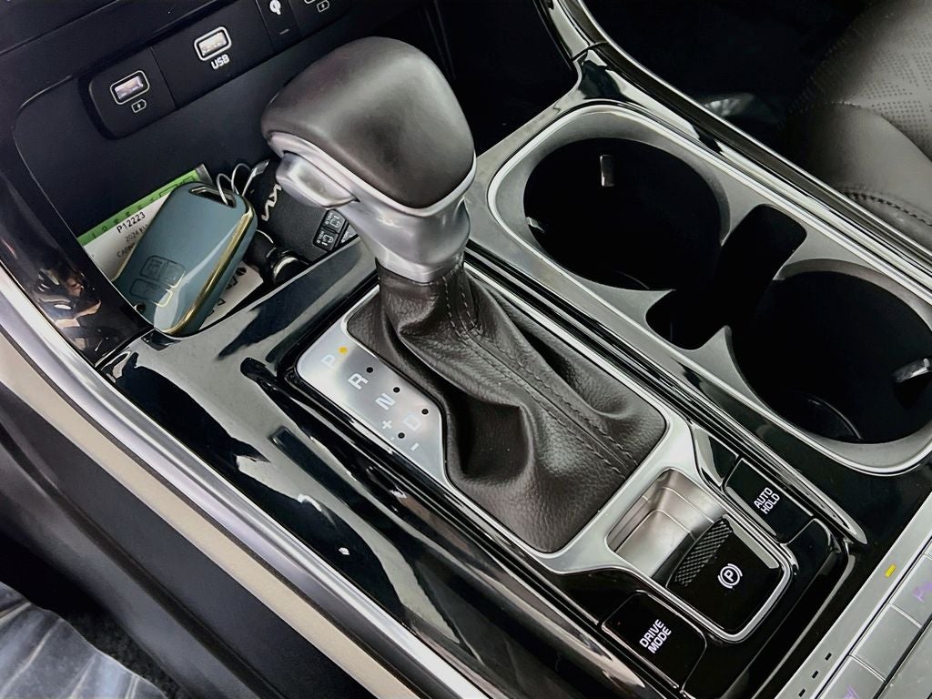 2024 Kia Carnival EX