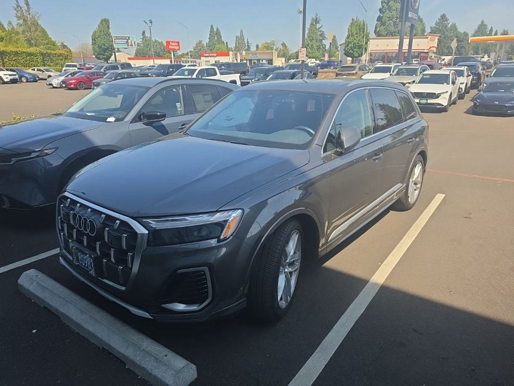 2025 Audi Q7 55 Premium Plus quattro