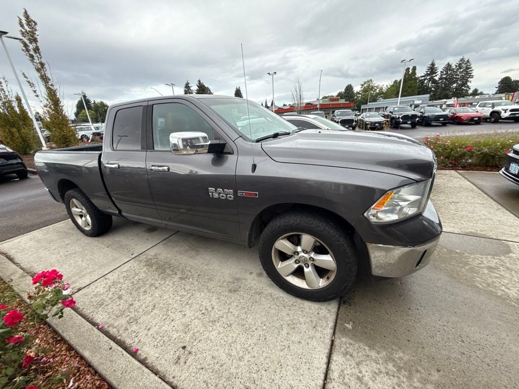 2016 RAM 1500 SLT