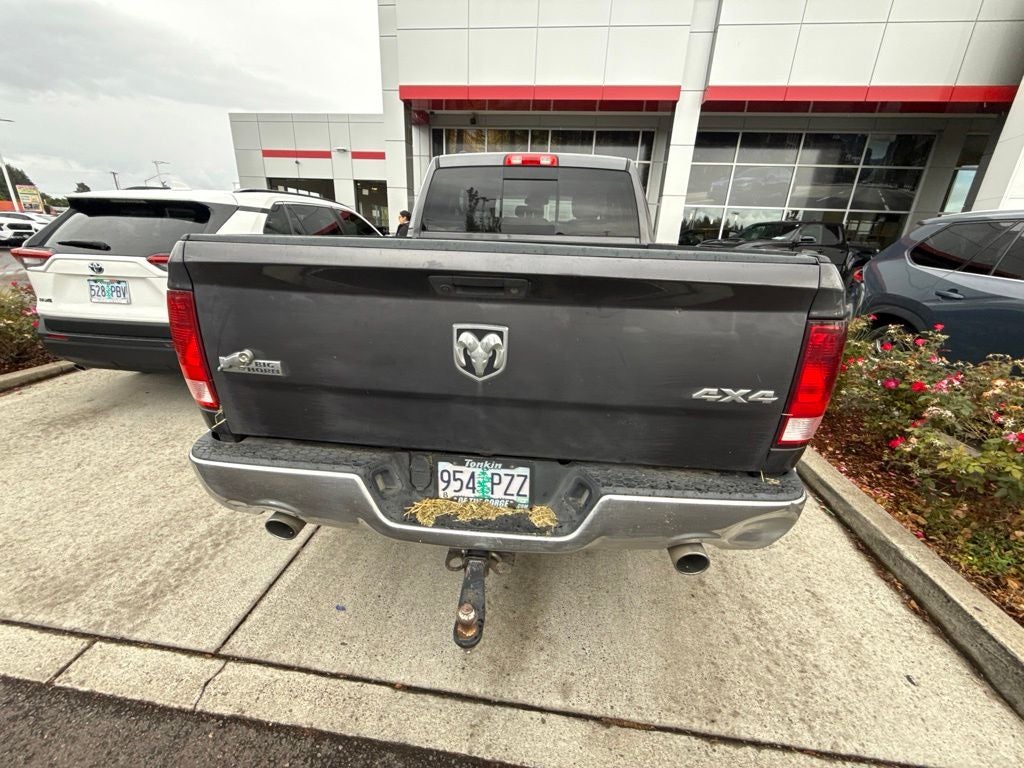 2016 RAM 1500 SLT