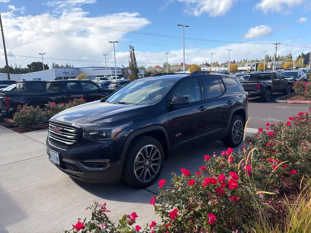 2017 GMC Acadia SLT-1