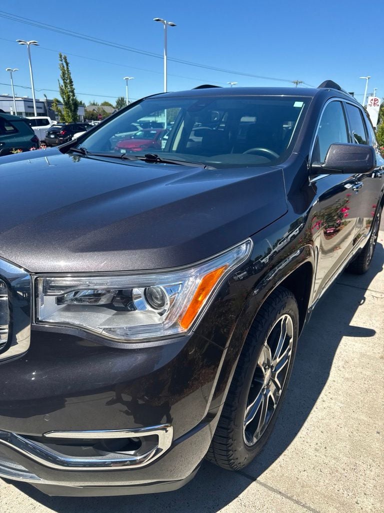 2017 GMC Acadia Denali